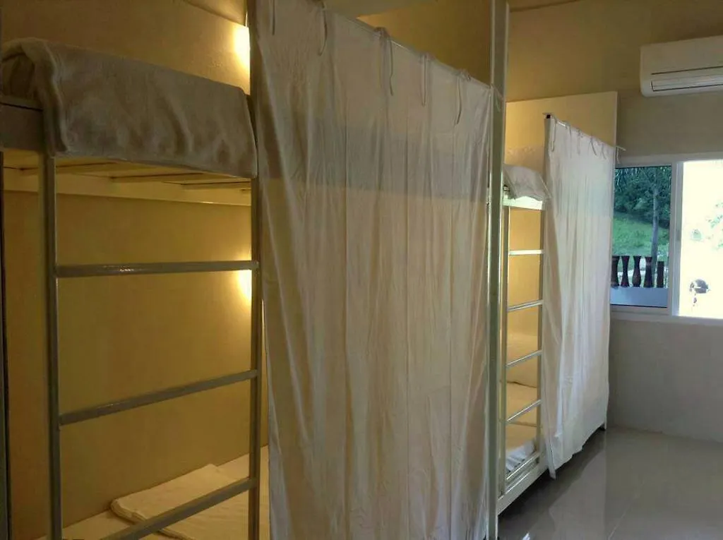 קו טאו The Best Hostel 0*, קו טאו