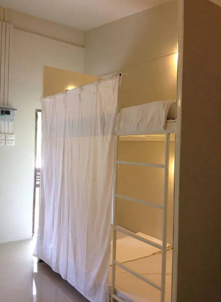 קו טאו The Best Hostel תאילנד